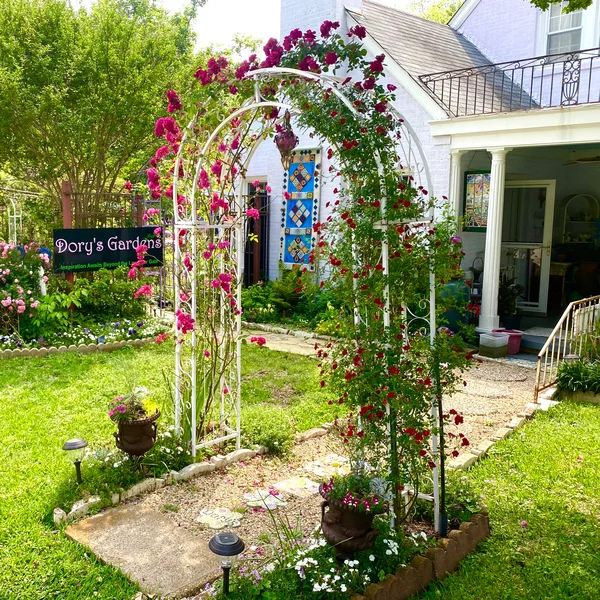 Dory's Gardens, business photo 3