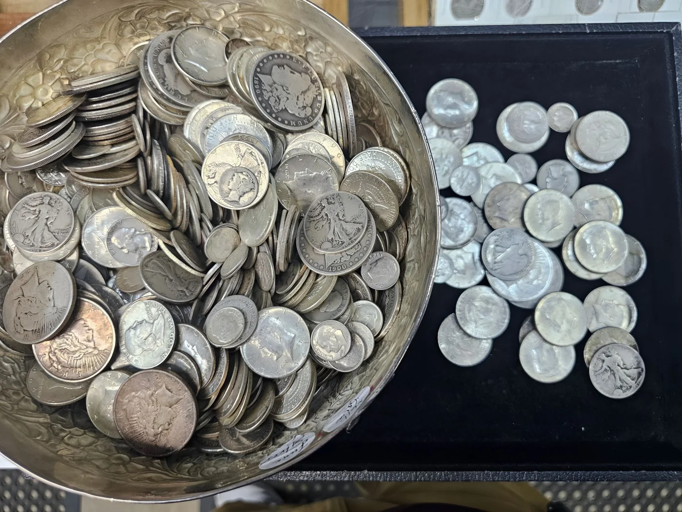 Gold Silver & Vintage Treasures business photo